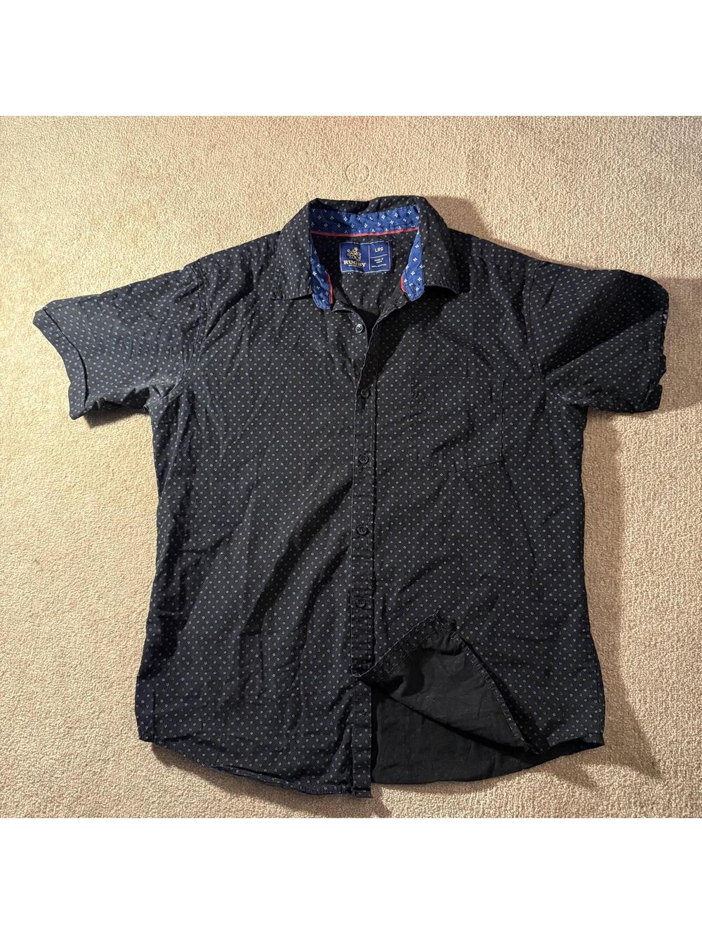 Rugby University LRG Men's Black Short Sleeve Button-Up Shirt Floral Dot Print 2